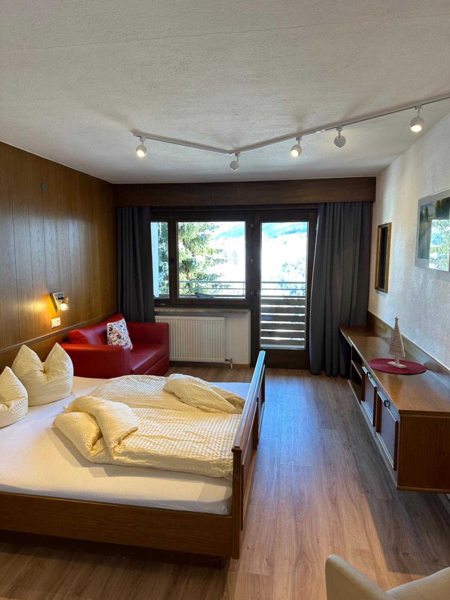 Appartements Dobler - S'Zischgn 阿泽皮茨陶 外观 照片