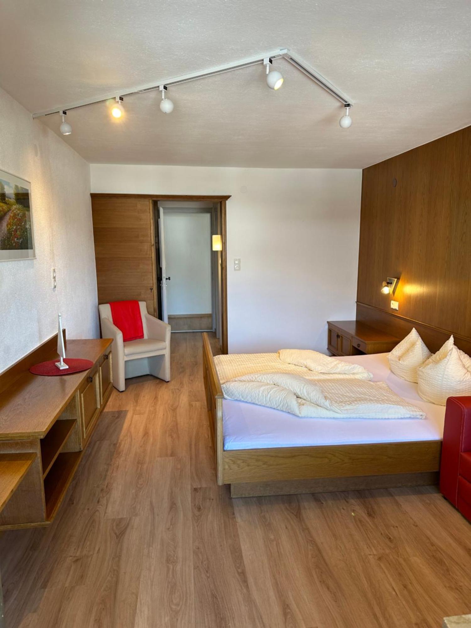 Appartements Dobler - S'Zischgn 阿泽皮茨陶 外观 照片